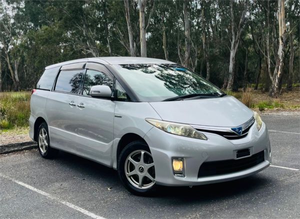 2012 Toyota Estima Van AHR20 x image