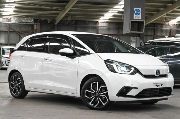 2020 Honda Fit Hybrid Hatchback GR3 NES image