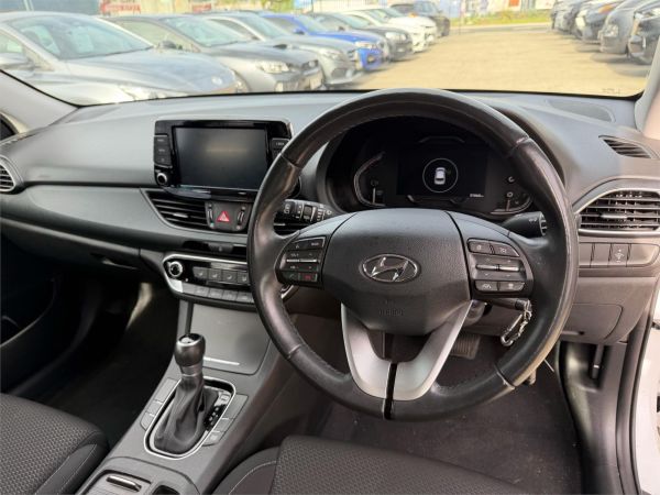 2023 Hyundai i30 Hatchback PD.V4 MY23 image