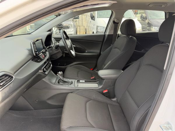 2023 Hyundai i30 Hatchback PD.V4 MY23 image