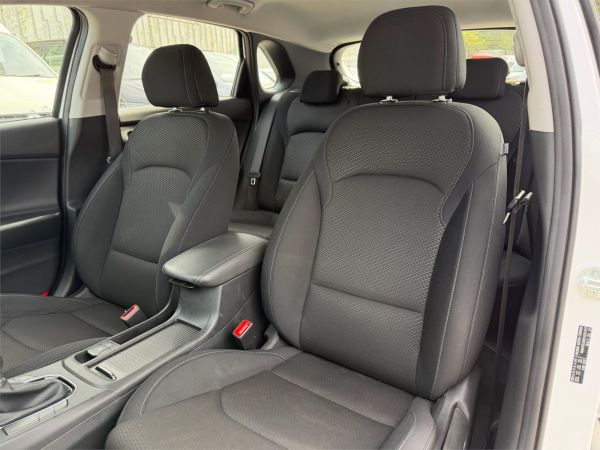 2023 Hyundai i30 Hatchback PD.V4 MY23 image