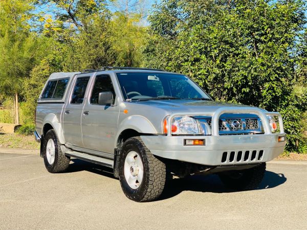 2003 NISSAN NAVARA DUAL CAB P/UP D22 ST-R (4x4) image