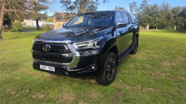 2021 Toyota Hilux GUN126R SR5 image