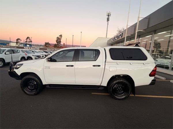 2022 Toyota Hilux GUN126R SR image
