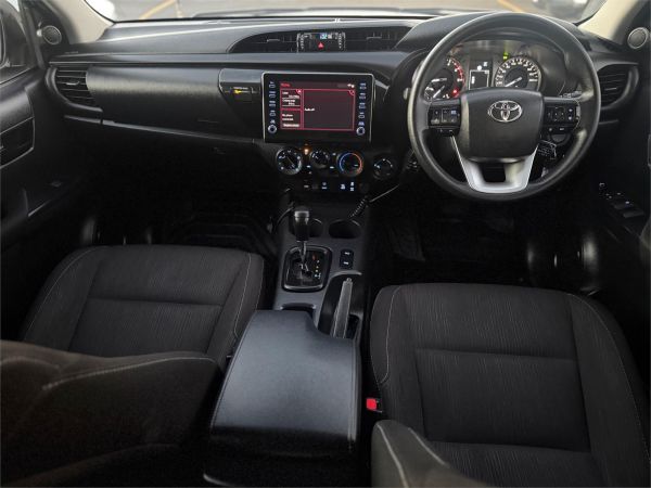 2022 Toyota Hilux GUN126R SR image
