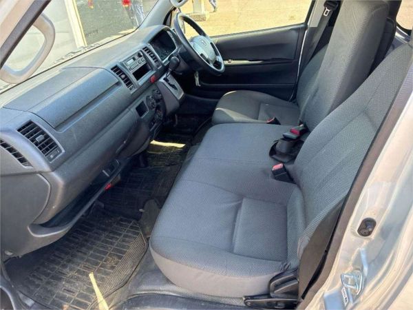 2019 Toyota Hiace VAN Long DX 4WD image