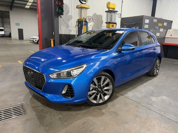 2017 Hyundai i30 PD SR Blue 7 Speed Auto Dual Clutch Hatchback image