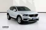 Image for 2022 Volvo XC40  T4 Momentum