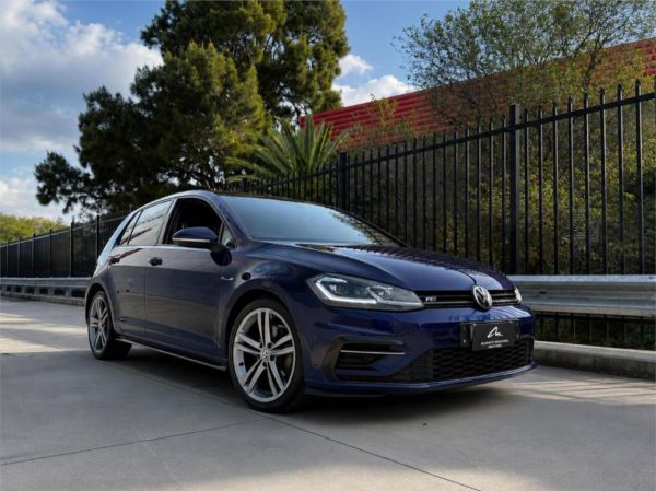2017 VOLKSWAGEN GOLF 5D HATCHBACK AU MY18 110 TDI HIGHLINE image