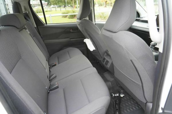 2025 Toyota Hilux GUN227R SR5 image