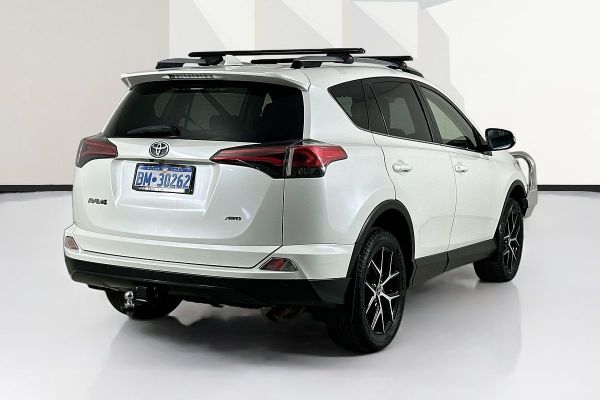 2018 Toyota RAV4 GXL (4x4) ASA44R MY18 image