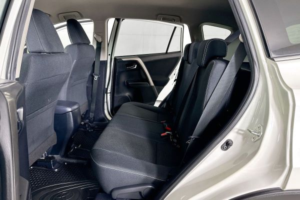 2018 Toyota RAV4 GXL (4x4) ASA44R MY18 image