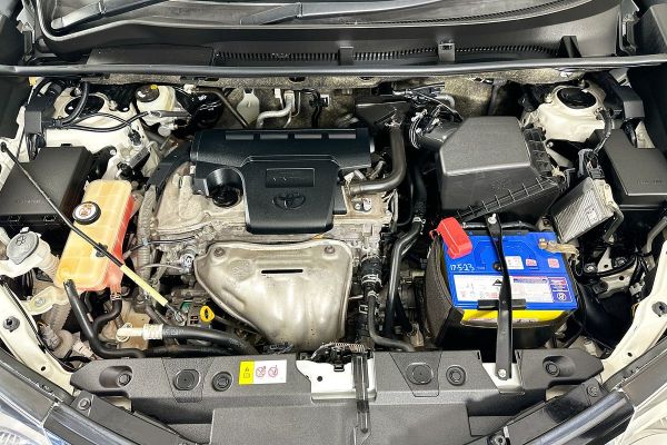 2018 Toyota RAV4 GXL (4x4) ASA44R MY18 image