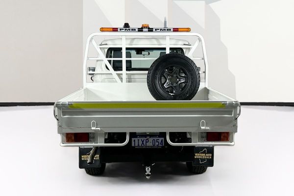 2025 Toyota Landcruiser GDJL79R GXL image