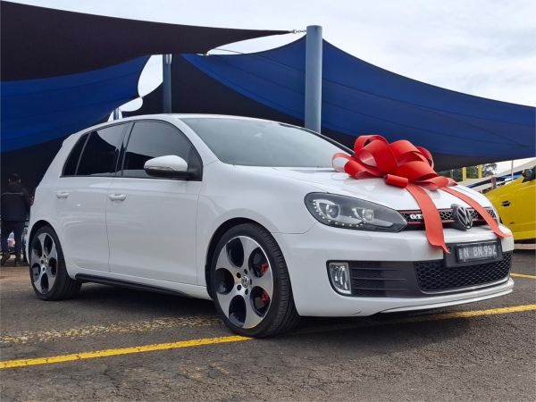 2011 Volkswagen Golf Hatchback VI MY12 GTI image