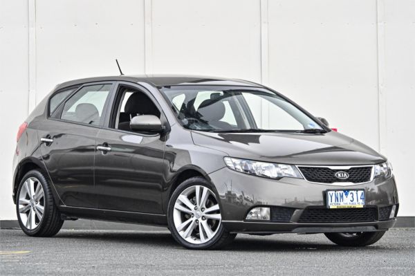 2011 Kia Cerato Hatchback TD MY11 SLi image