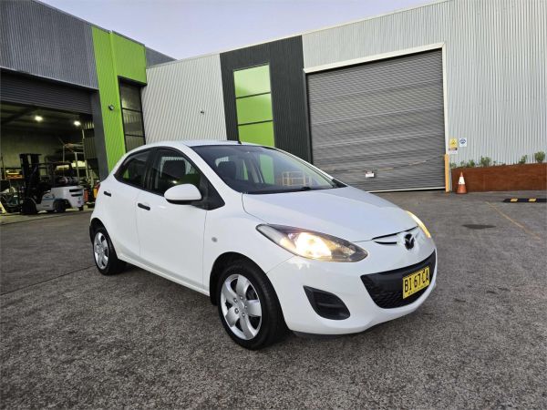 2010 Mazda 2 Hatchback DE10Y1 MY10 Neo image