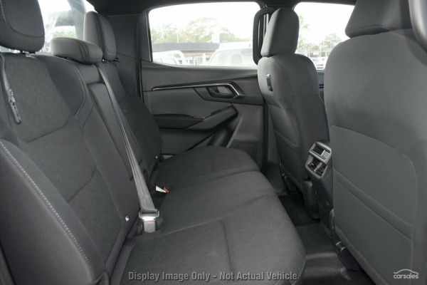 2026 Isuzu D-MAX X-RIDER Auto 4x4 MY25.5 image