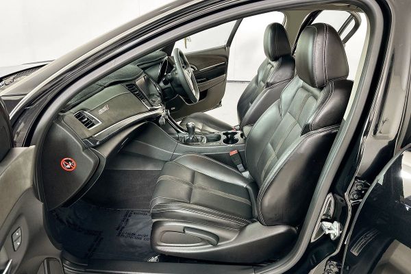 2016 Holden COMMODORE SS-V REDLINE VF II image