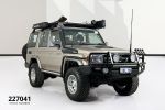 Image for 2016 Toyota LANDCRUISER GXL (4x4) VDJ76R MY12 UPDATE
