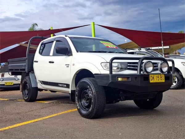 2011 Mitsubishi Triton Utility MN MY11 GLX image