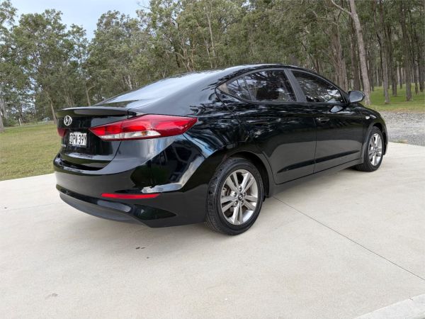 2017 Hyundai Elantra Sedan AD MY17 Active image