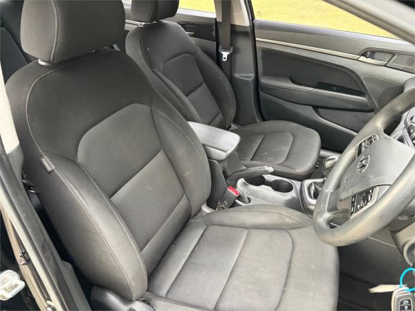 2017 Hyundai Elantra Sedan AD MY17 Active image