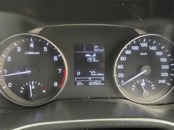2017 Hyundai Elantra Sedan AD MY17 Active image