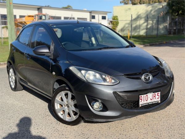 2013 Mazda 2 Hatchback DE10Y2 MY14 Maxx Sport image