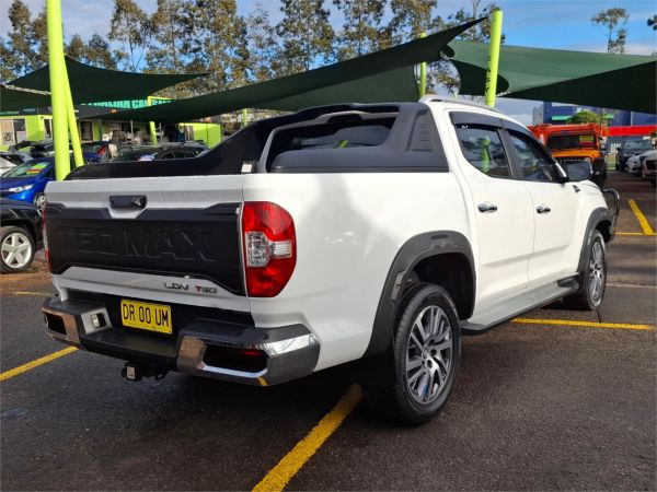 2018 LDV T60 Utility SK8C LUXE image