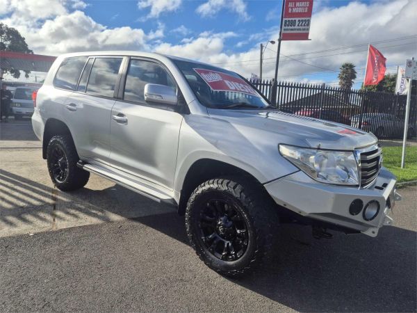 2012 TOYOTA LANDCRUISER 4D WAGON VDJ200R 09 UPGRADE GXL (4x4) image