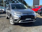 Image for 2020 Mitsubishi Outlander ZL ES