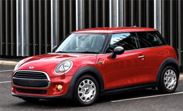 2014 MINI Hatch Hatchback F56 One image
