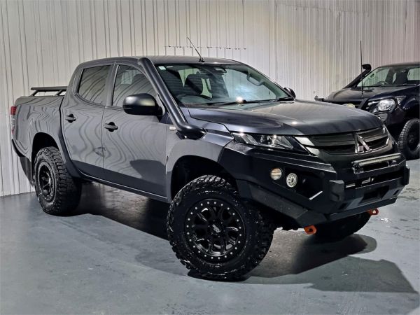 2021 Mitsubishi Triton MR GLX-R image