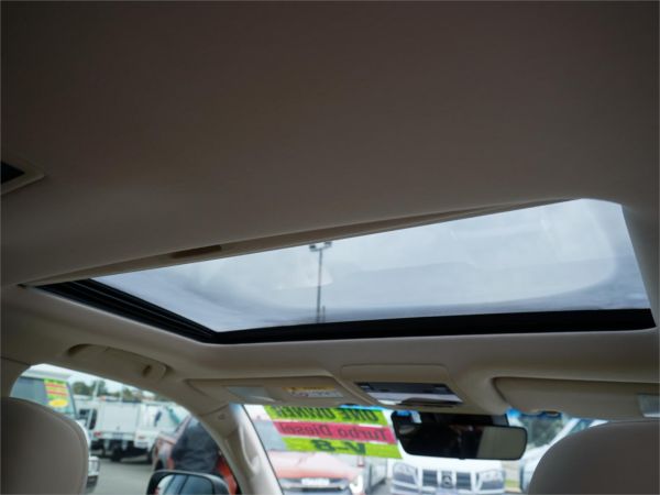 2019 Toyota Landcruiser VDJ200R Sahara image