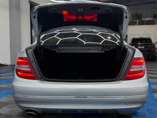 2011 Mercedes-Benz C-Class Coupe C204 C250 CDI BlueEFFICIENCY image