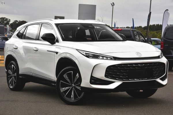 2025 MG HS Excite Auto MY25 image