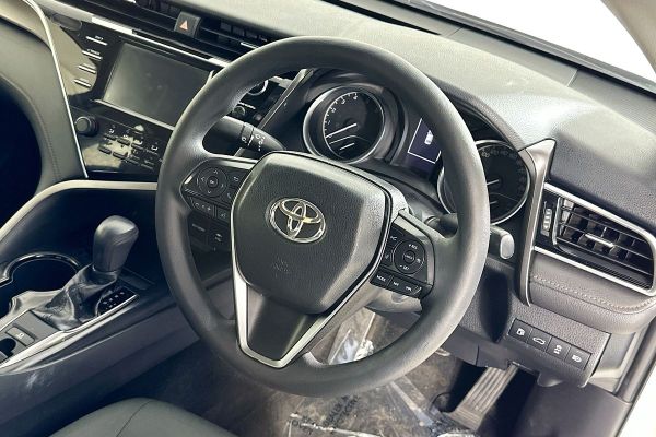 2018 Toyota CAMRY ASCENT ASV70R image