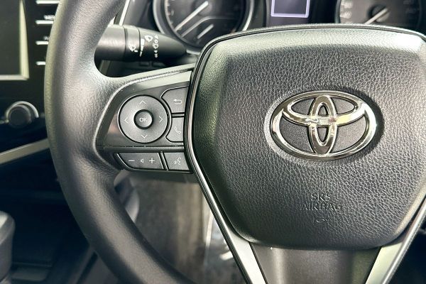2018 Toyota CAMRY ASCENT ASV70R image