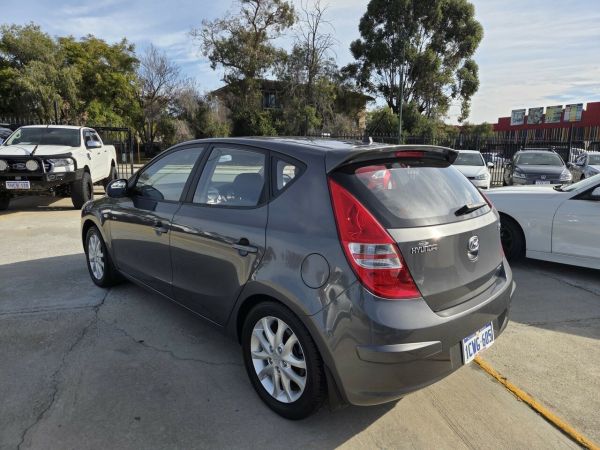 2008 Hyundai i30 FD MY09 SLX Grey 5 Speed Manual Hatchback image