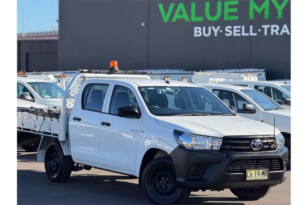 2016 Toyota Hilux Workmate GUN122R Rear Wheel Drive image