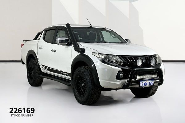 2017 Mitsubishi TRITON GLS (4x4) SPORTS EDT MQ MY17 4X4 image