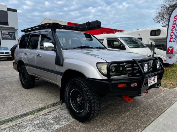 2002 Toyota Landcruiser Wagon HZJ105R GXL image