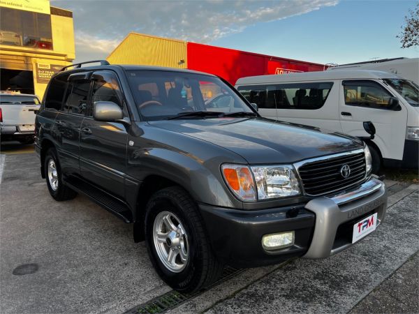 1998 Toyota Landcruiser Wagon HDJ101K VX Limited image