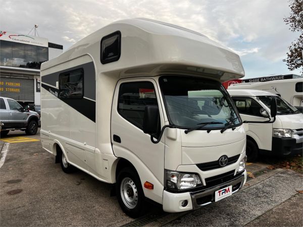 2019 Toyota CAMROAD Motorhome image