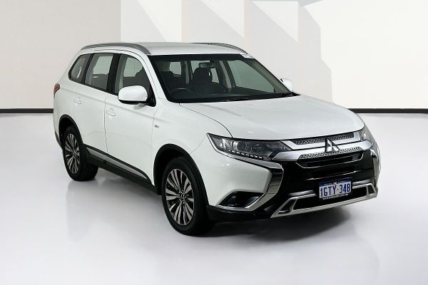 2018 Mitsubishi OUTLANDER ES 7 SEAT (AWD) ZL MY19 image