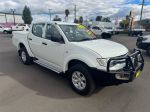 Image for 2015 MITSUBISHI TRITON DOUBLE CAB UTILITY MN MY15 GLX (4x4)