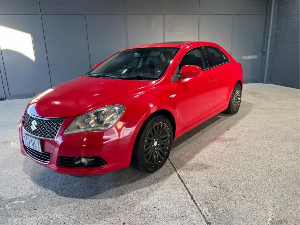 2010 Suzuki Kizashi Sedan FR XLS image
