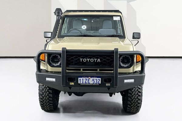 2025 Toyota Landcruiser VDJL79R GXL image