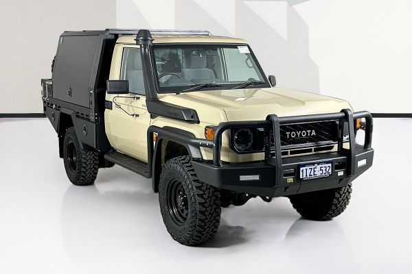 2025 Toyota Landcruiser VDJL79R GXL image